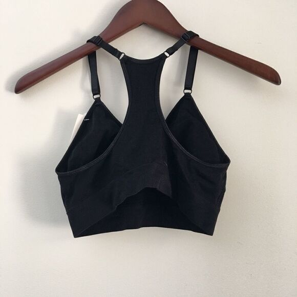 B2body black wireless racer back bra | Size Large | NWT - Picture 4 of 5